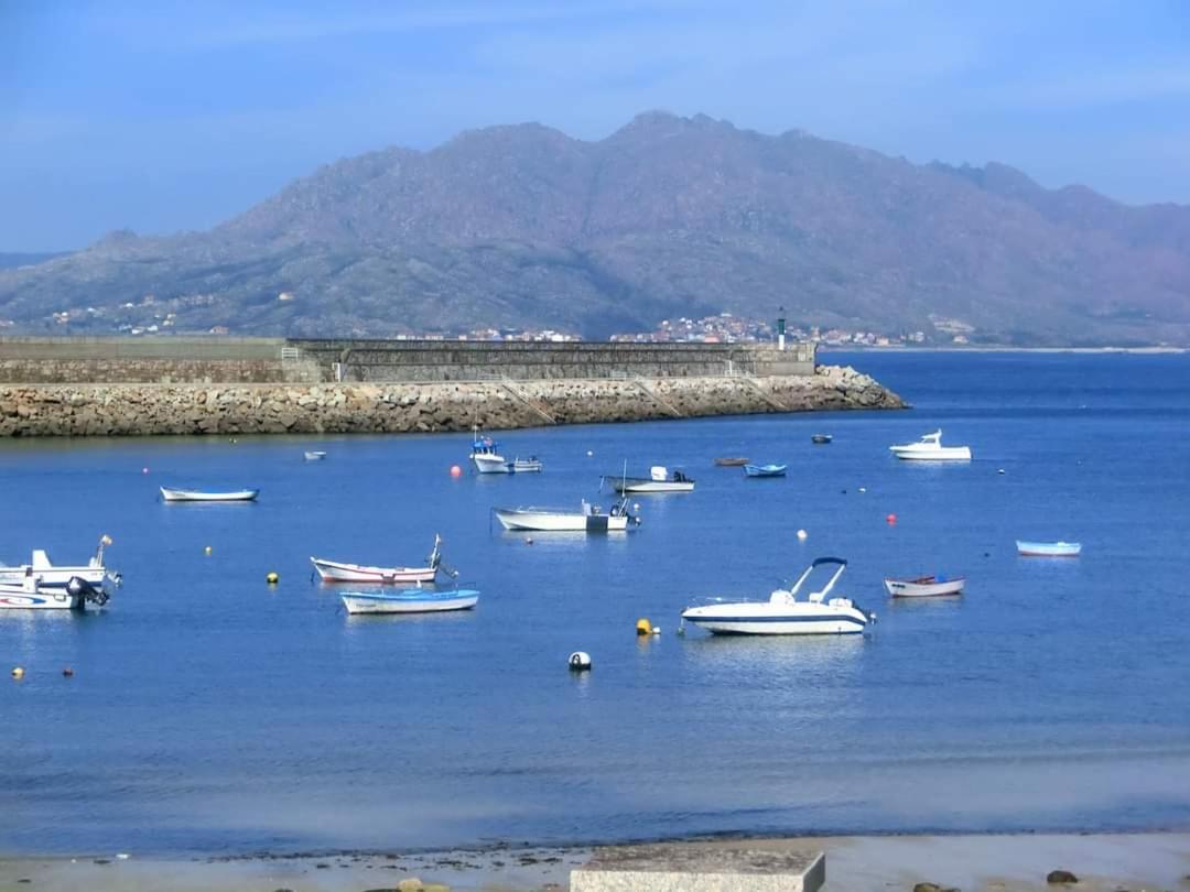 Playa De Carnota Lofts Apartment Pedrafigueira ภายนอก รูปภาพ